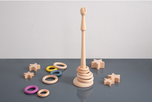 Natural Wooden Ring Stand