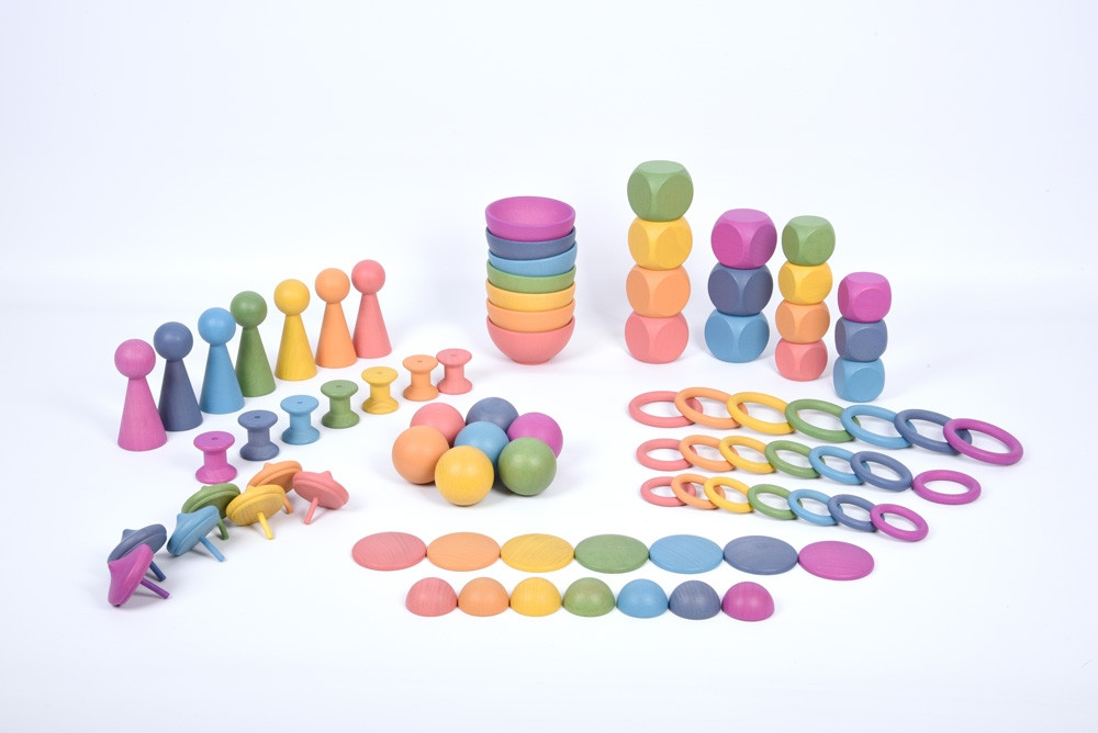 Wooden loose parts